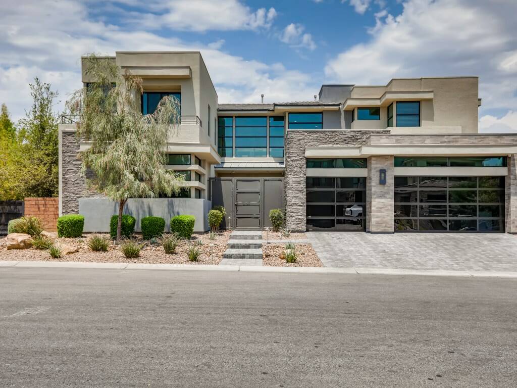 Golden Knight Alec Martinez buys $3.25M Summerlin home