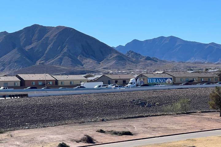 Southbound traffic crawls past homes near Foothill High School in Henderson on Sunday, Nov. 28. ...