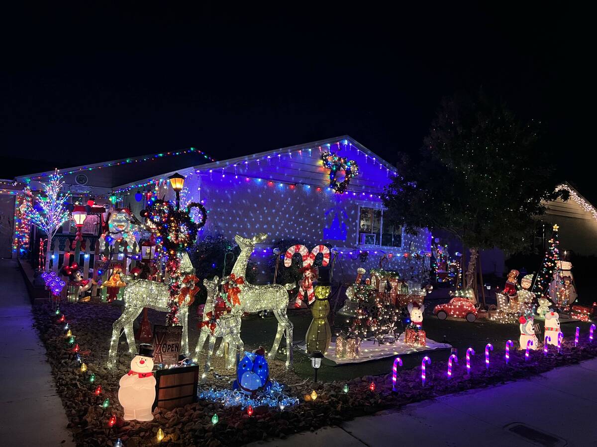 Christmas Lights Map Las Vegas Holiday Lights And Displays Are On The Map | Las Vegas Review-Journal