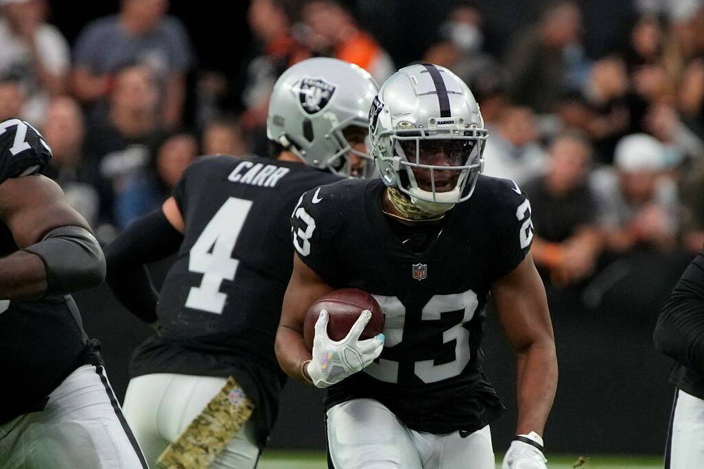 Las Vegas Raiders running back Kenyan Drake (23) during an NFL football game against the Cincin ...