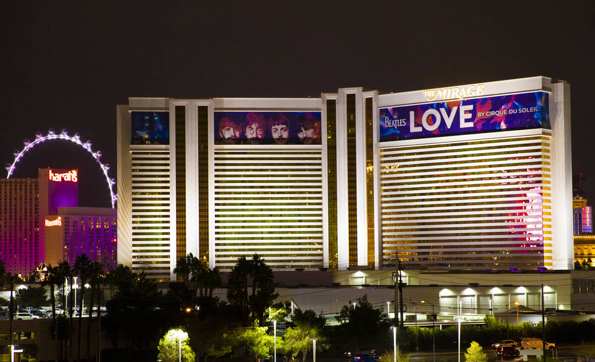 The Mirage on Tuesday, Dec. 14, 2021, in Las Vegas. (Benjamin Hager/Las Vegas Review-Journal) @ ...