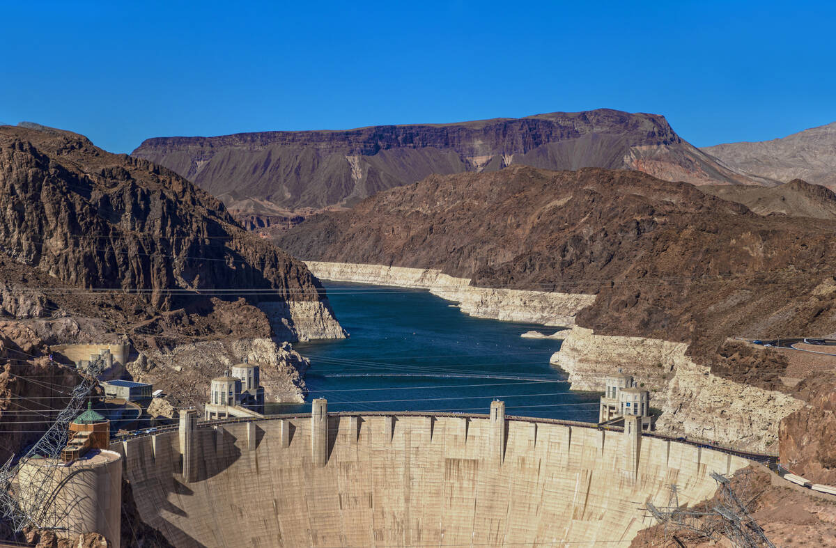 Lake Mead and the Hoover Dam on Tuesday, June 8, 2021, in Boulder City. (Benjamin Hager/Las Veg ...