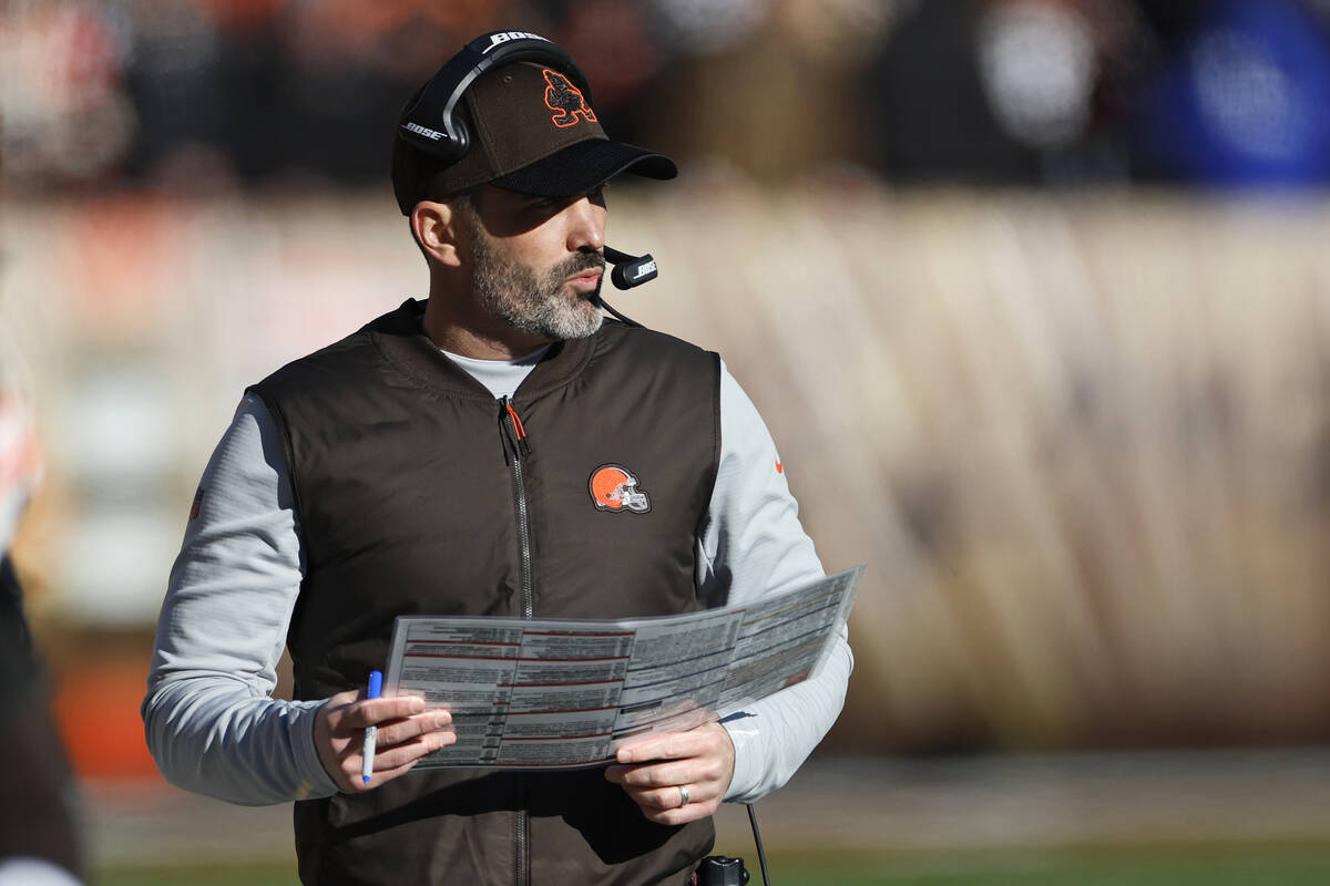 Cleveland Browns head coach Kevin Stefanski watches the first half of an NFL football game agai ...