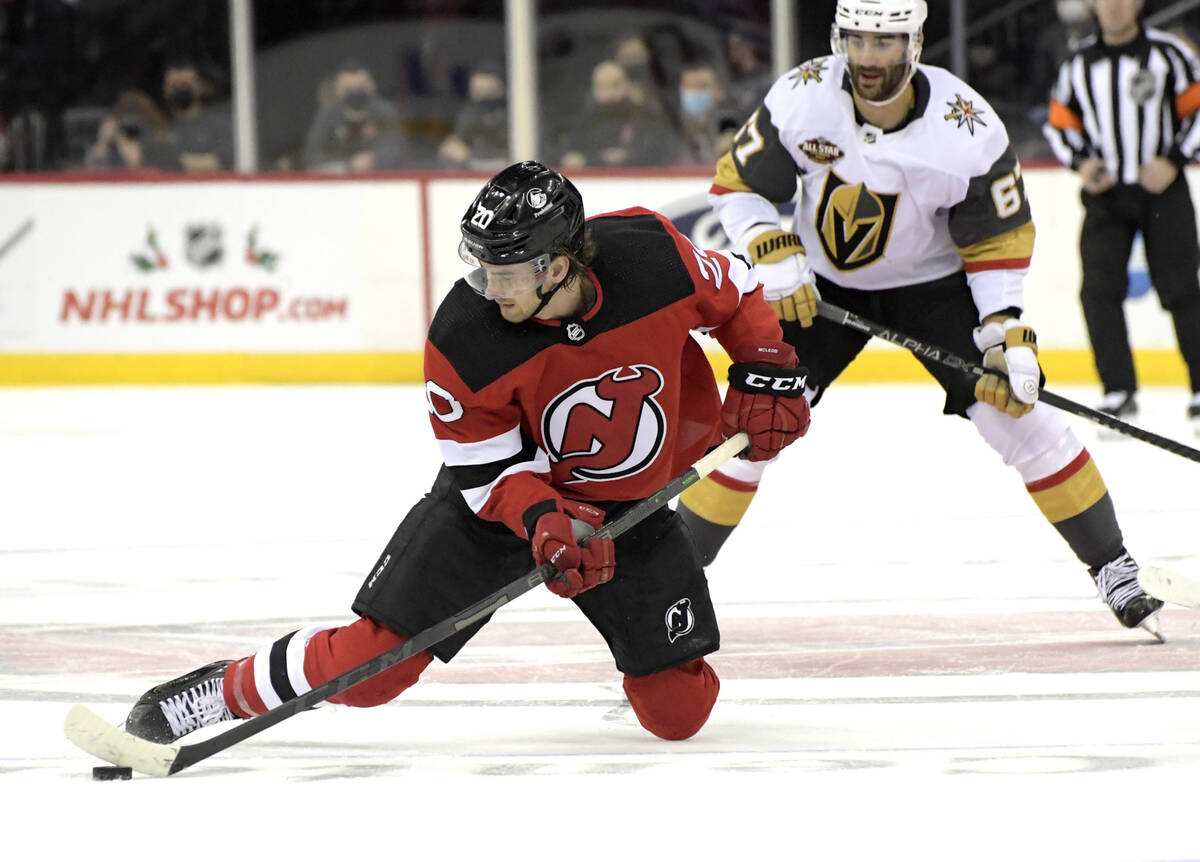 Golden Knights defeat New Jersey Devils in shootout behind Adin Hill, Golden  Knights