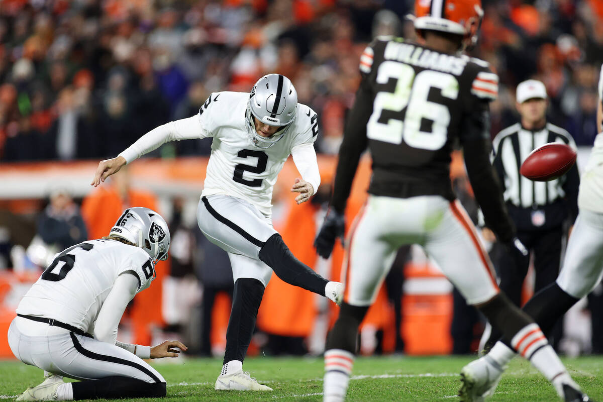 Raiders kicker Daniel Carlson (2) kicks a field goal for a score against the Cleveland Browns d ...