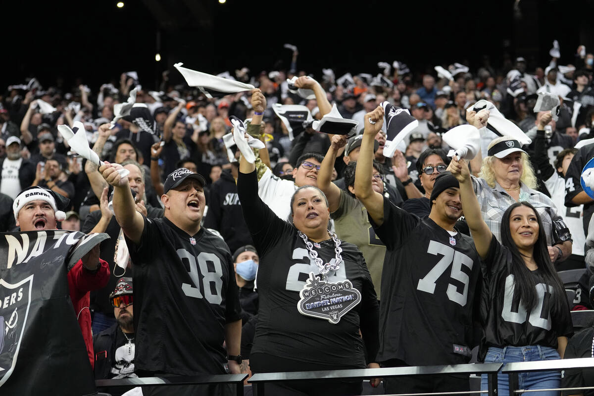 Raiders fans say NFL out to get team with new COVID rules