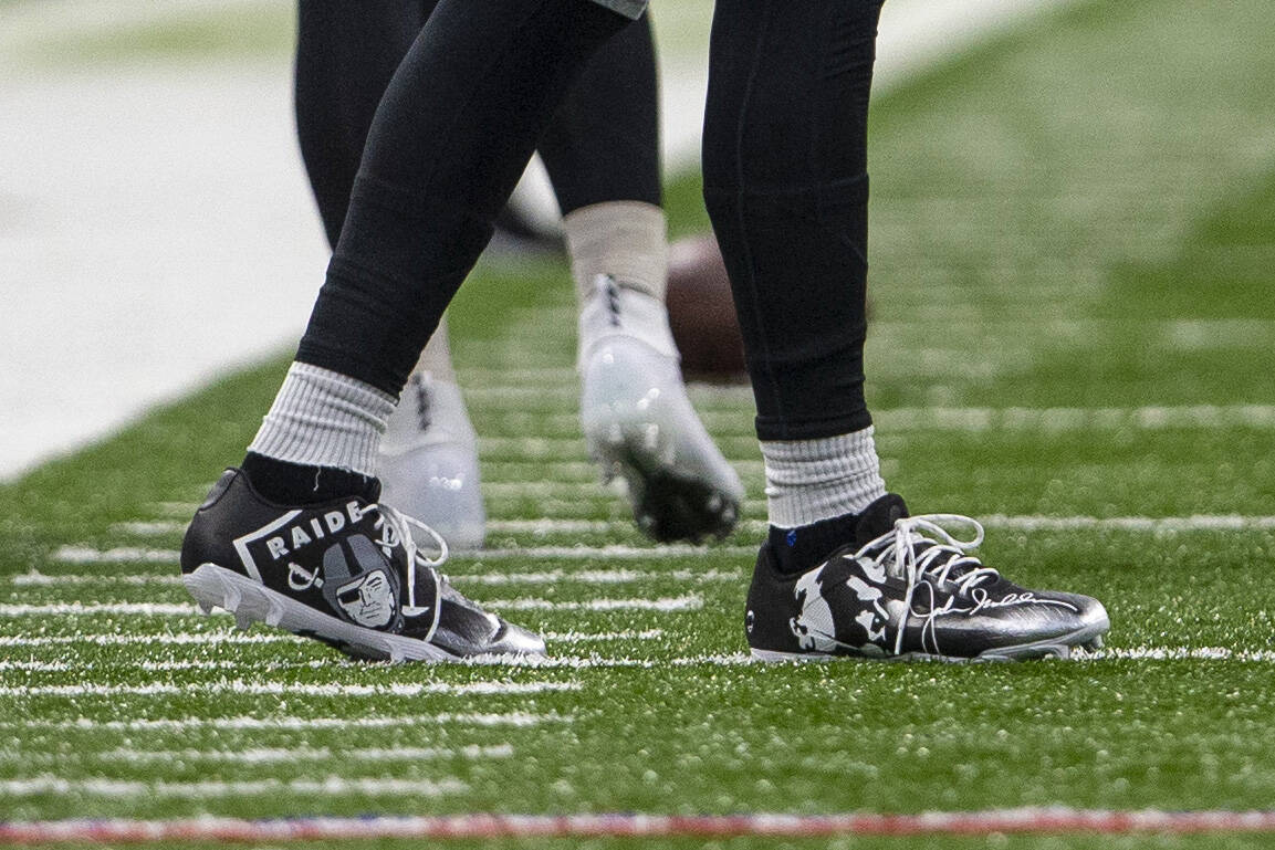 Raiders wide   receiver DeSean Jackson (1) wears cleats to grant   the representation  of erstwhile  Raiders&#x2 ...