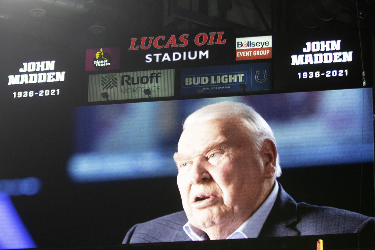 A memorial video for erstwhile  Raiders manager  and Hall of Famer John Madden, who passed distant  connected  Tue ...