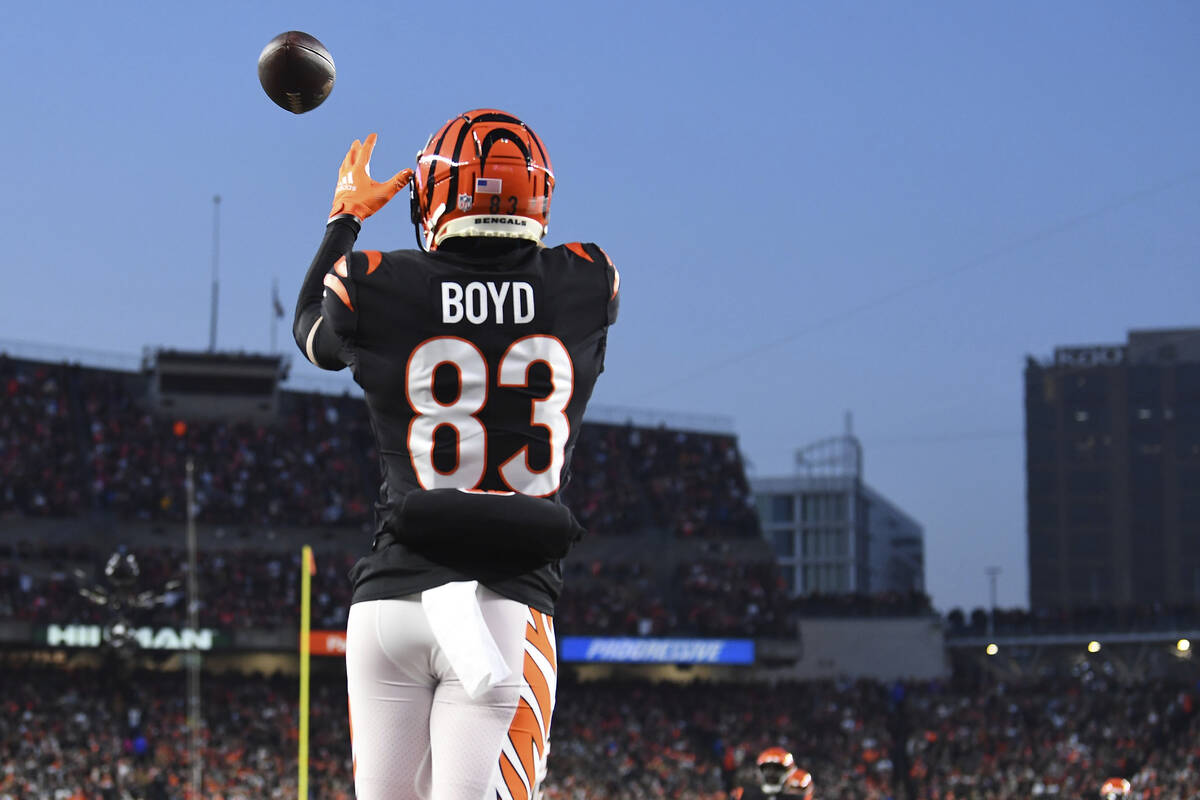 Cincinnati Bengals wide receiver Tyler Boyd (83) catches a pass for a  touchdown in the second q …