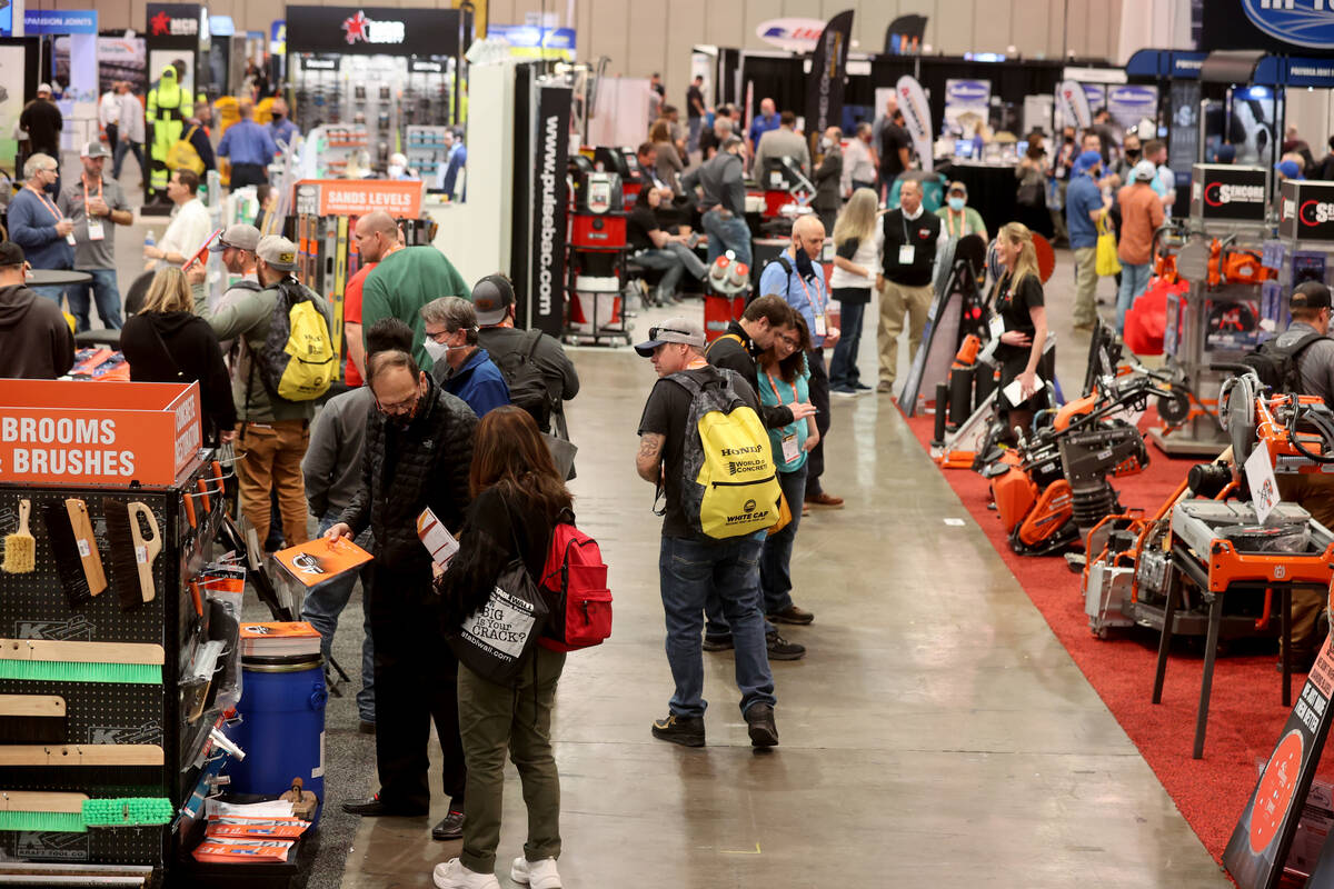 Conventioneers at the World of Concrete construction trade show at Las Vegas Convention Center ...