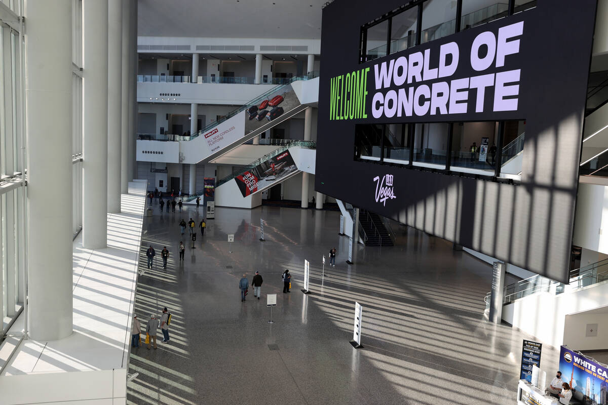 Conventioneers at the World of Concrete construction trade show at Las Vegas Convention Center ...