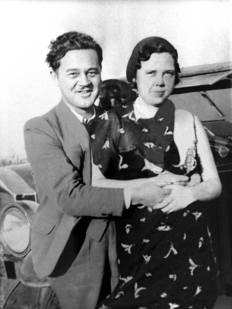 Louie Anderson's father and mother (Simon and Schuster)
