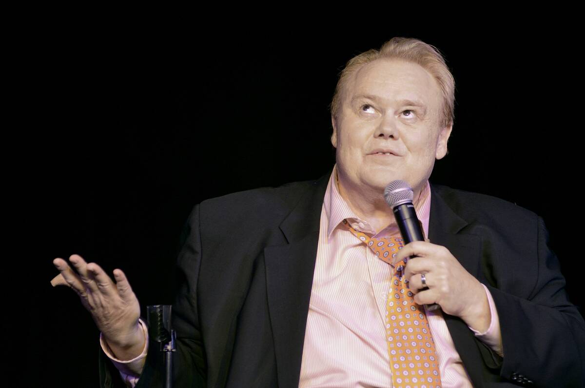 Louie Anderson dead: Stand-up comic, 'Baskets' star was 68 - Los