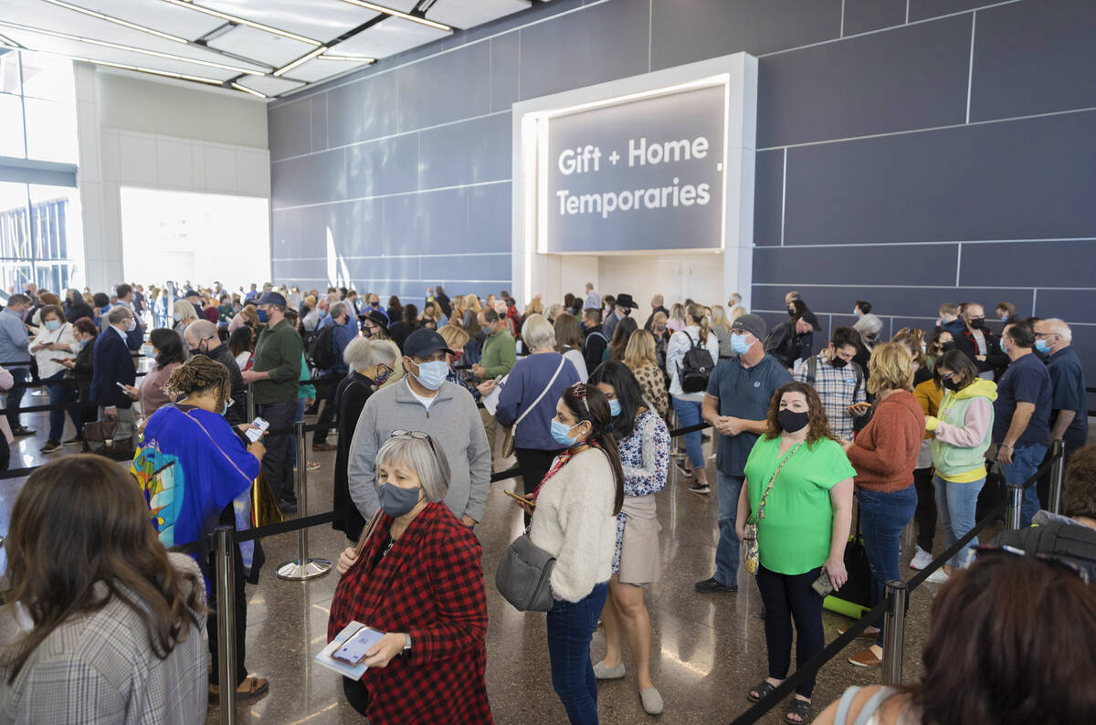 Attendees pack The Expo waiting to check in for the Las Vegas Market at World Market Center Las ...