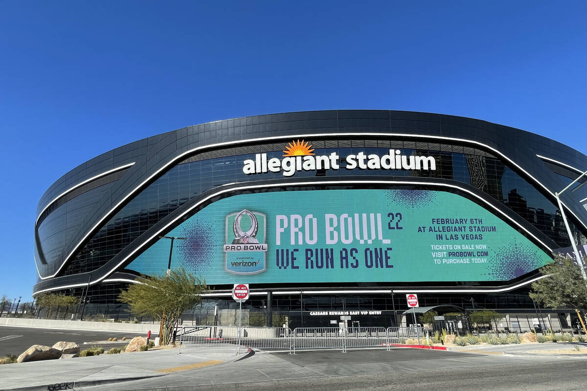 Pro Bowl Skills Competition Takes A Swing At Las Vegas Ballpark