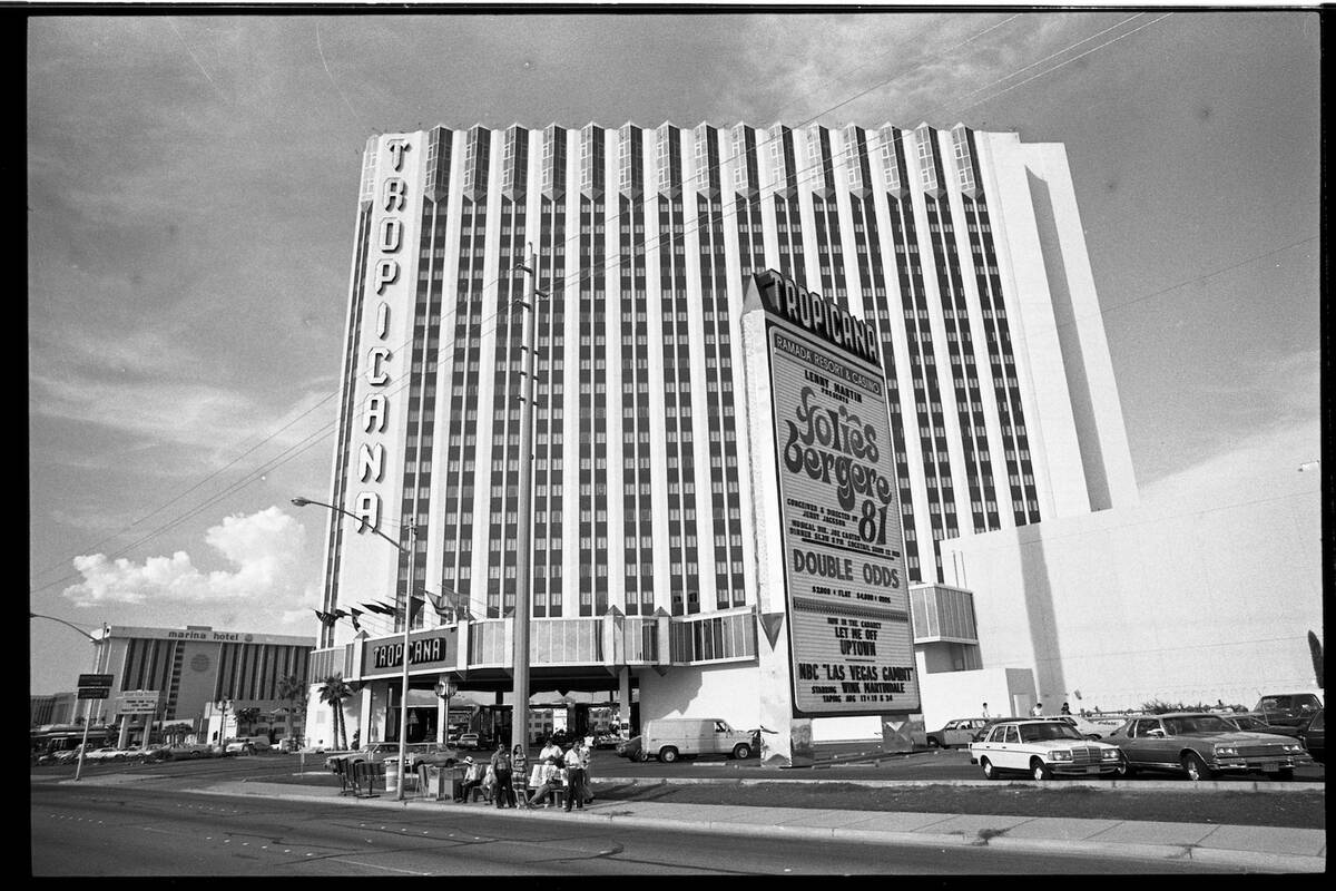 The Tropicana, a Relic on the Las Vegas Strip, Could Be Demolished