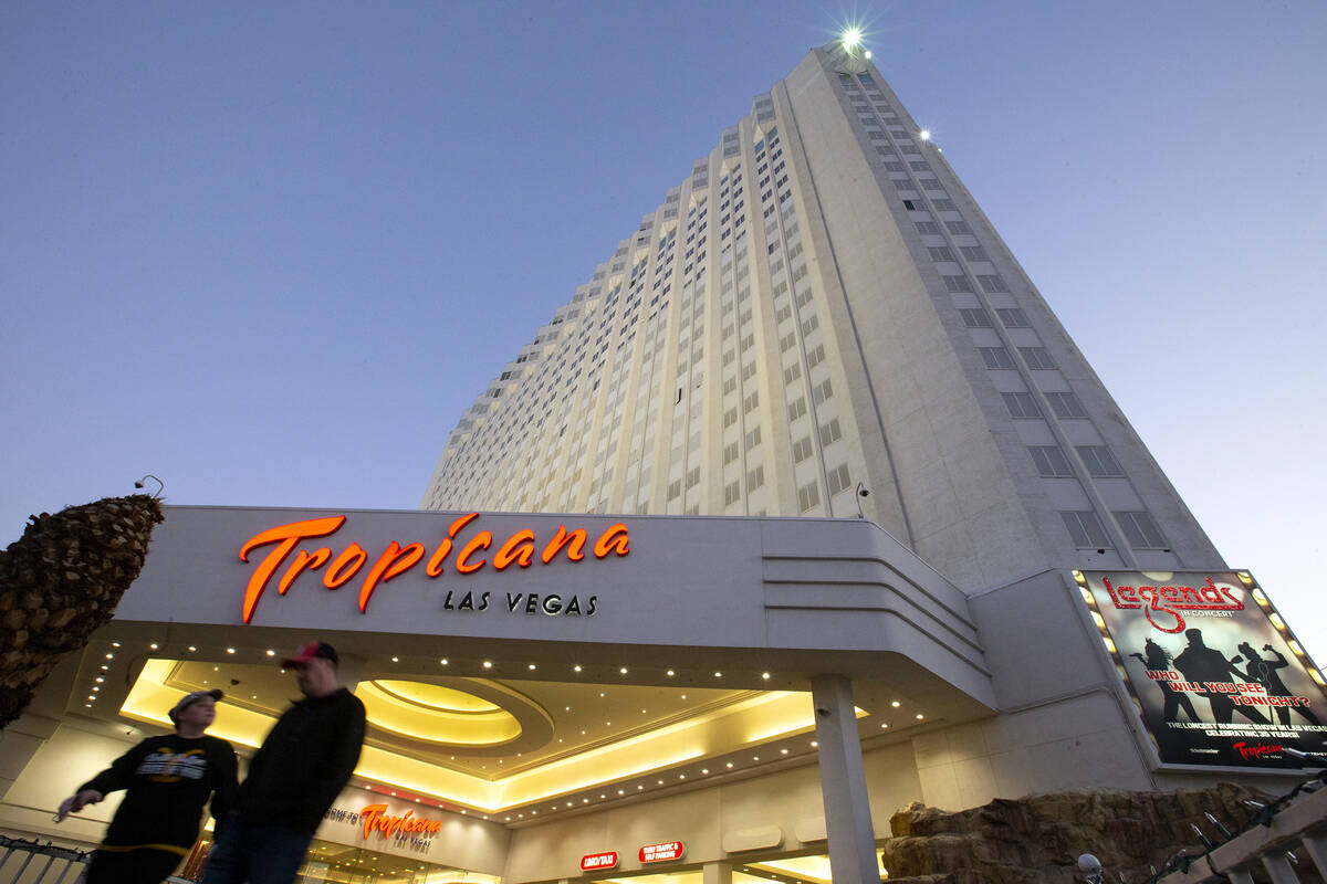 The Tropicana, a Relic on the Las Vegas Strip, Could Be Demolished - The New  York Times