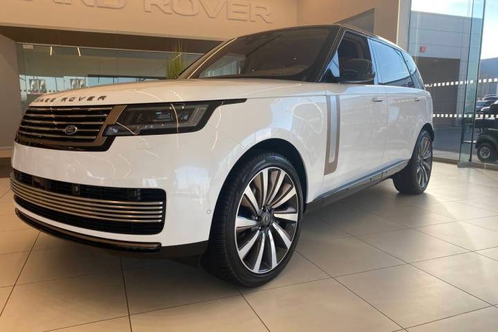 As part of the Range Rover Inside Track National Tour, Jaguar Land Rover Las Vegas recently hos ...