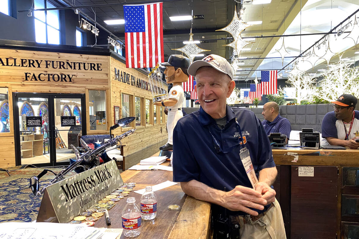 Mattress Mack Is Betting on America