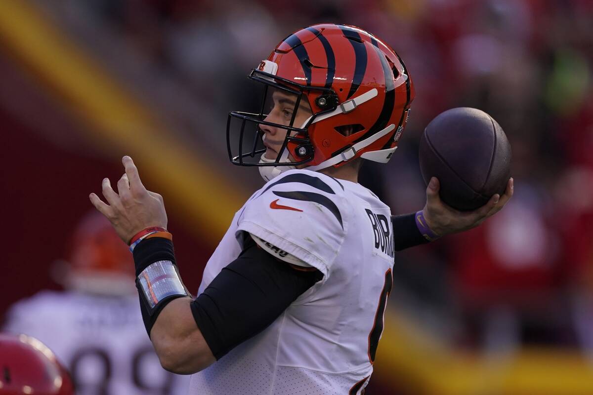 Burrow, Bengals to face Akers, Rams in Super Bowl LVI - The