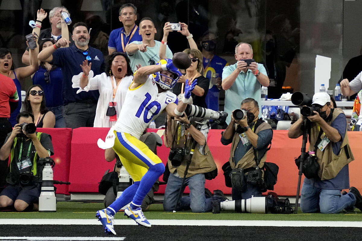 SUPER BOWL BAD BEATS BLOG Rams leading; Kupp hits TD prop SUPER BOWL BAD BEATS BLOG Rams leading; Kupp hits TD prop