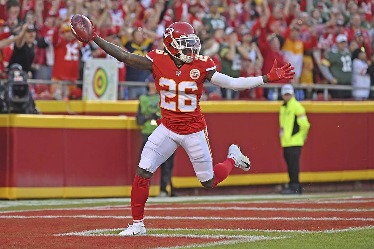 Kansas City Chiefs defensive back Chris Lammons (26) reacts after advancing a muffed punt durin ...