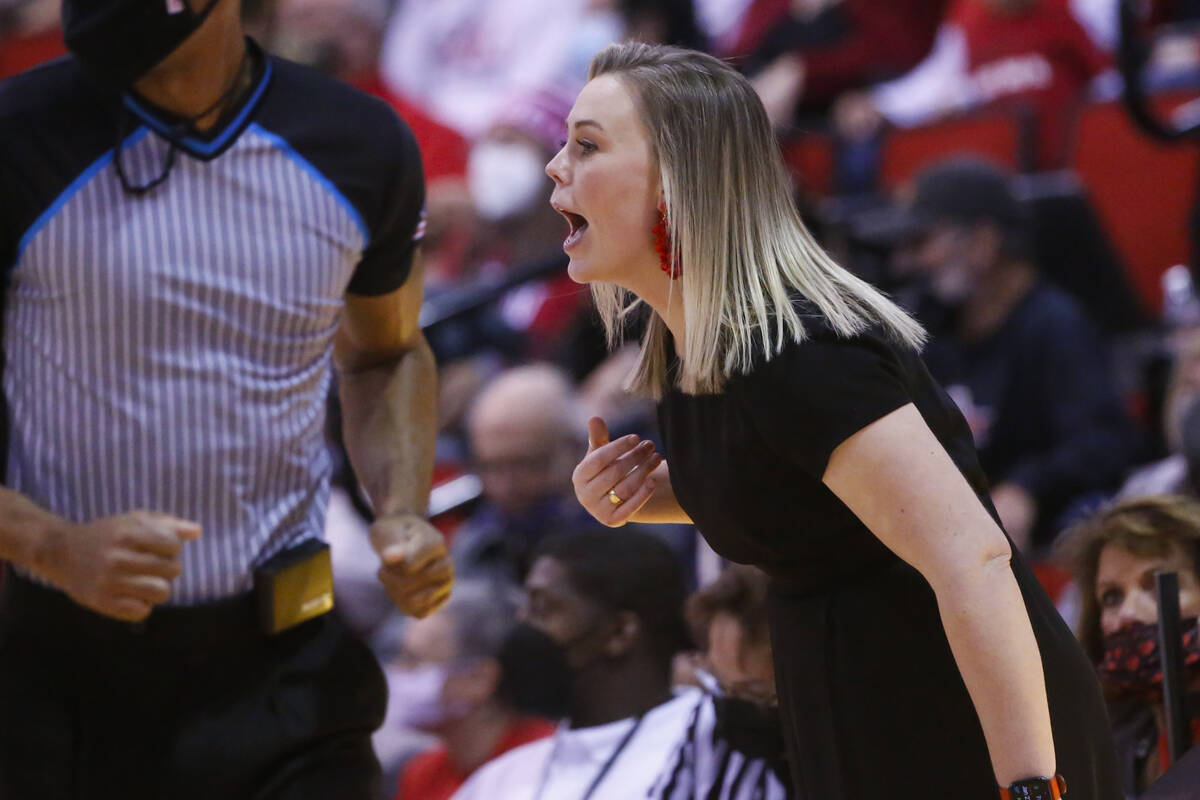 UNLV Lady Rebels head coach Lindy La Rocque communicates with her team during the second half o ...