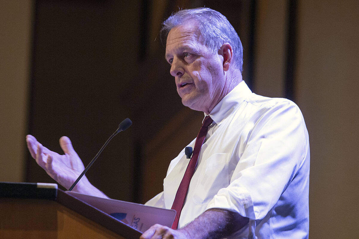 John Lee speaks. (Elizabeth Page Brumley /Las Vegas Review-Journal) @elipagephoto