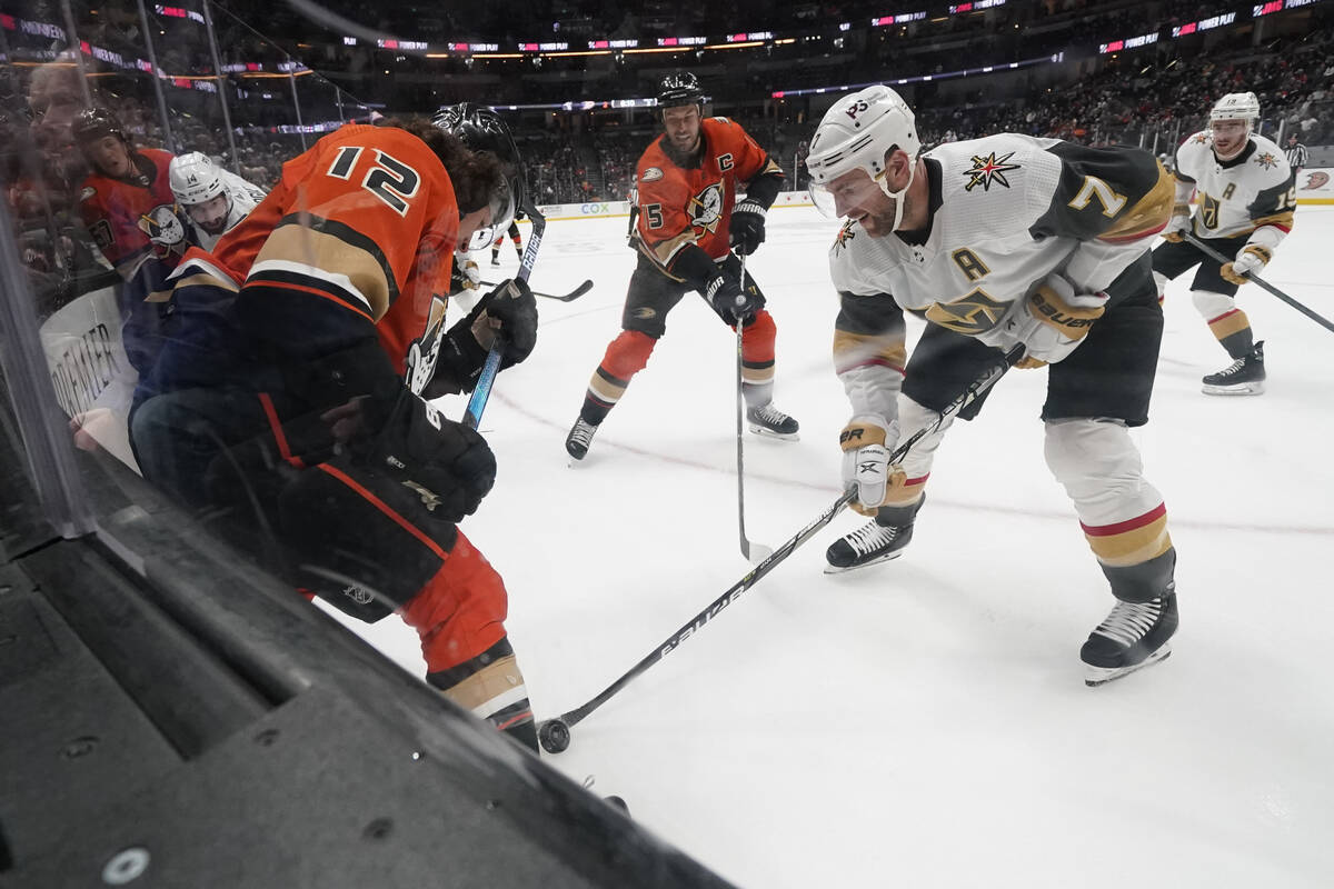 Vegas Golden Knights defenseman Alex Pietrangelo (7) controls the puck against Anaheim Ducks le ...
