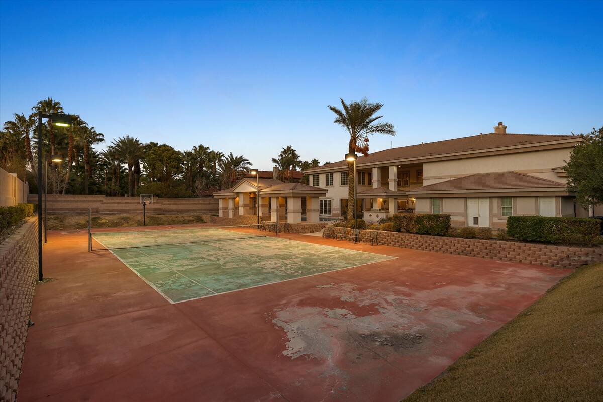 A Las Vegas mansion that pop star Michael Jackson once rented, seen here, is now listed for $9. ...