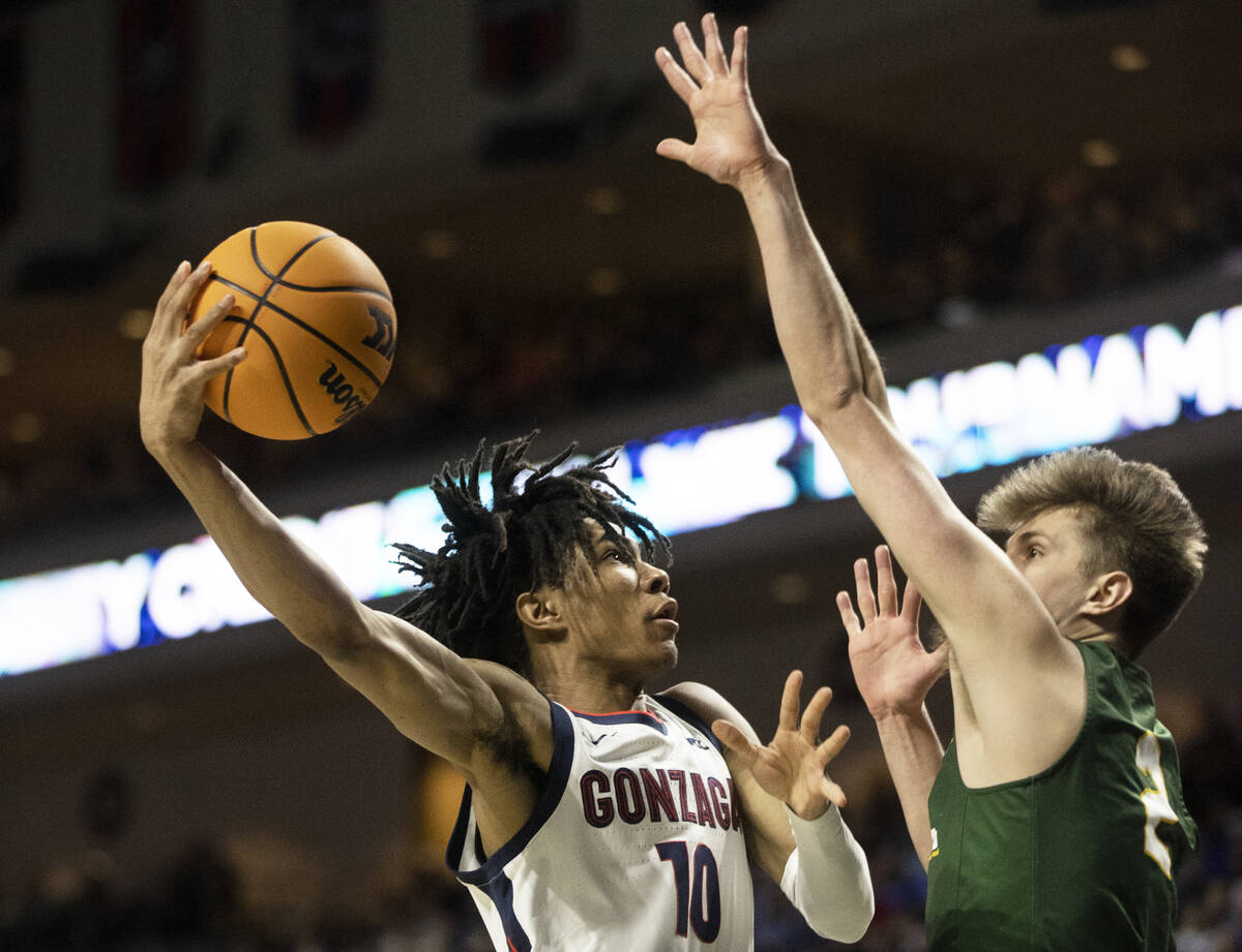 Gonzaga Bulldogs guard Hunter Sallis (10) drives past San Francisco Dons guard Julian Rishwain ...