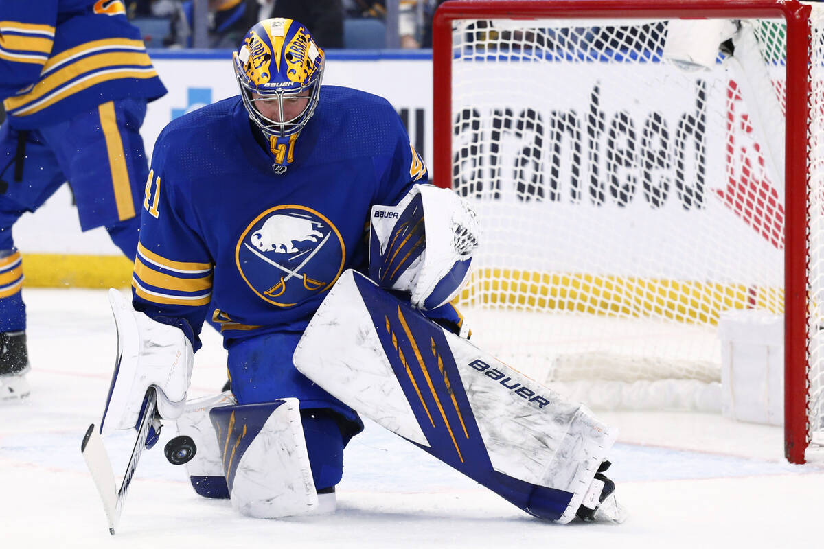 With Sabres' three-goalie system, Craig Anderson says there's