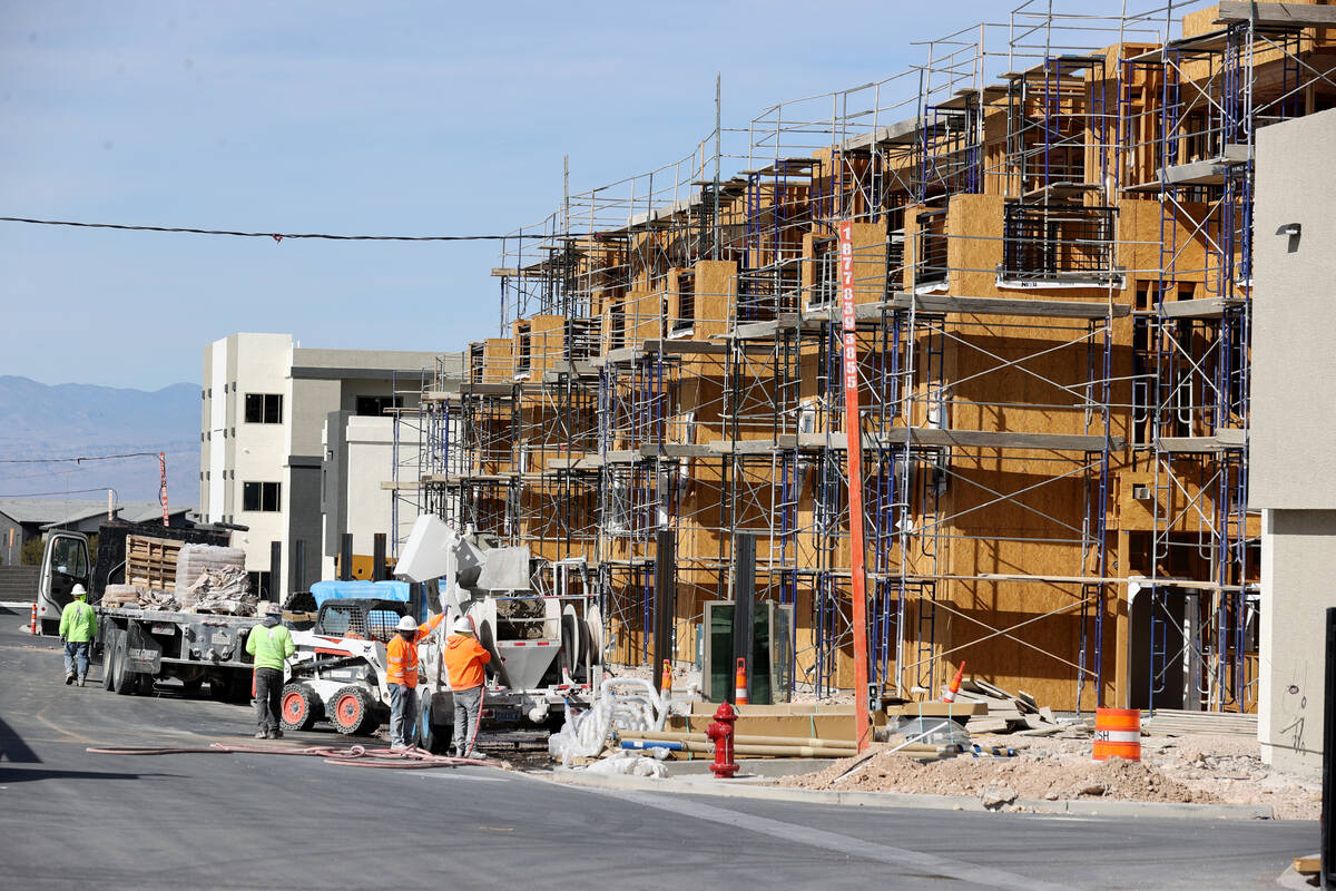A crew works at the Maverick apartment complex under construction in the southwest Las Vegas Va ...