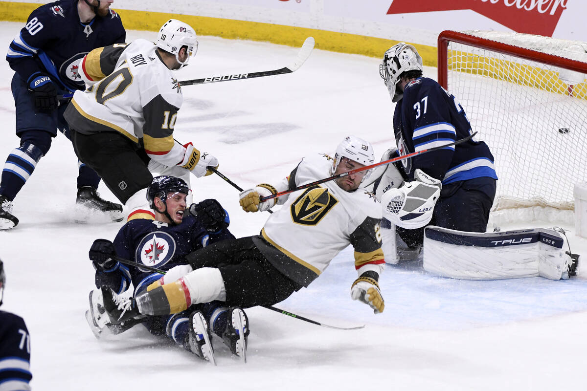 Manitoba to allow Winnipeg Jets to play in home arena, clearing path for NHL  all-Canadian division 