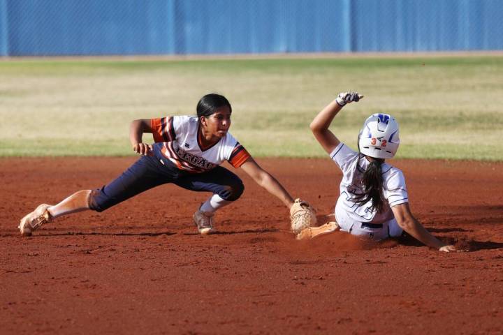 Legacy’s Jimena Barazza (7) tags out Bishop Gorman’s Allie Bernardo (32) at second base dur ...