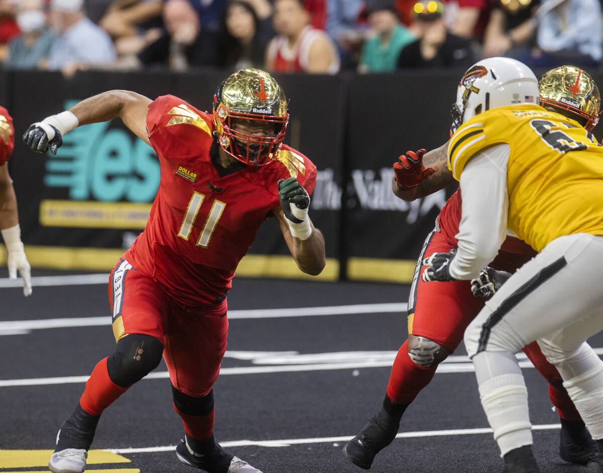 Vegas Knight Hawks defensive lineman Meffy Koloamatangi (11) pass rushes against Tucson Sugar S ...