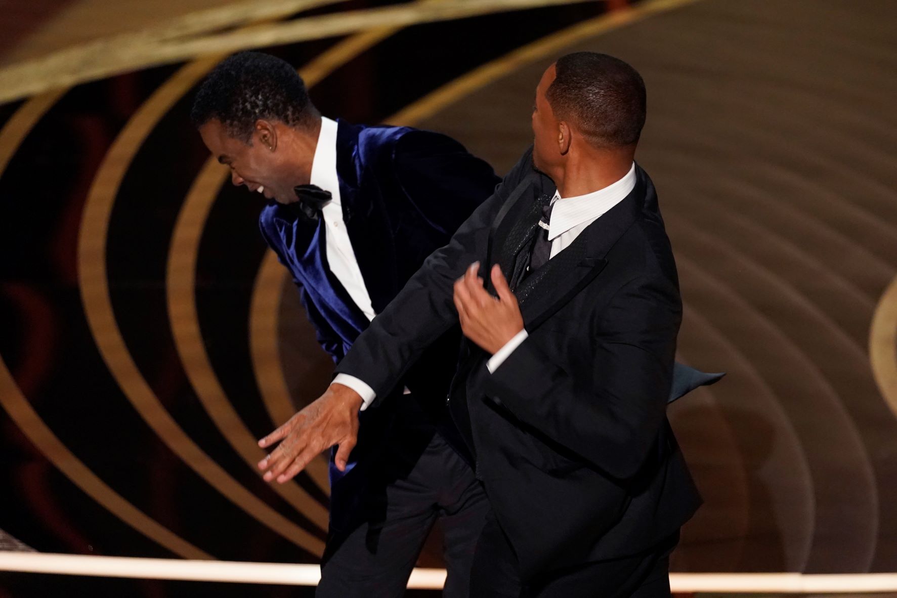 Will Smith meminta maaf kepada Chris Rock: ‘Saya keluar jalur dan saya salah’