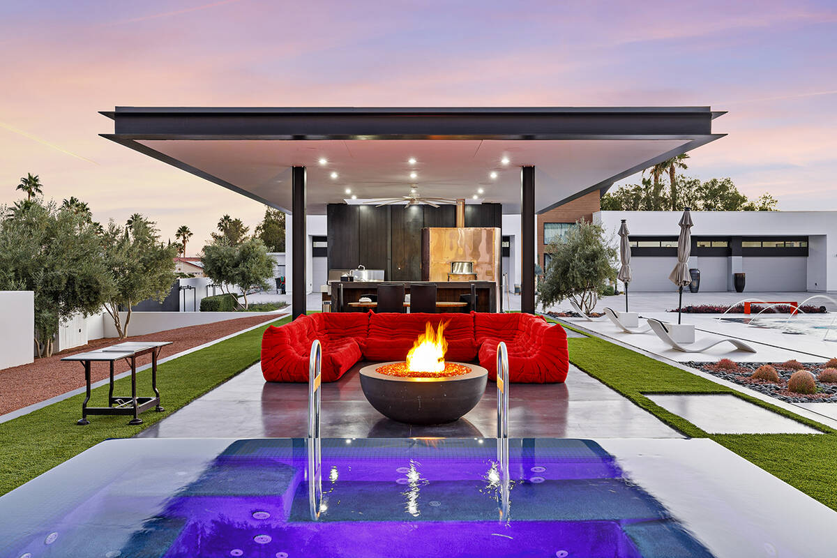 The pool area. (Napoli Group)