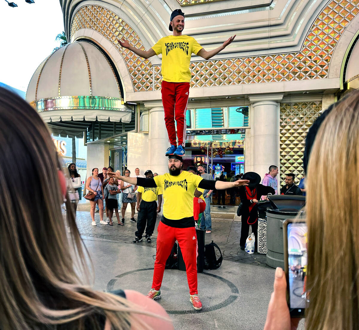 Fremont Street performers rules under review by city Las Vegas News