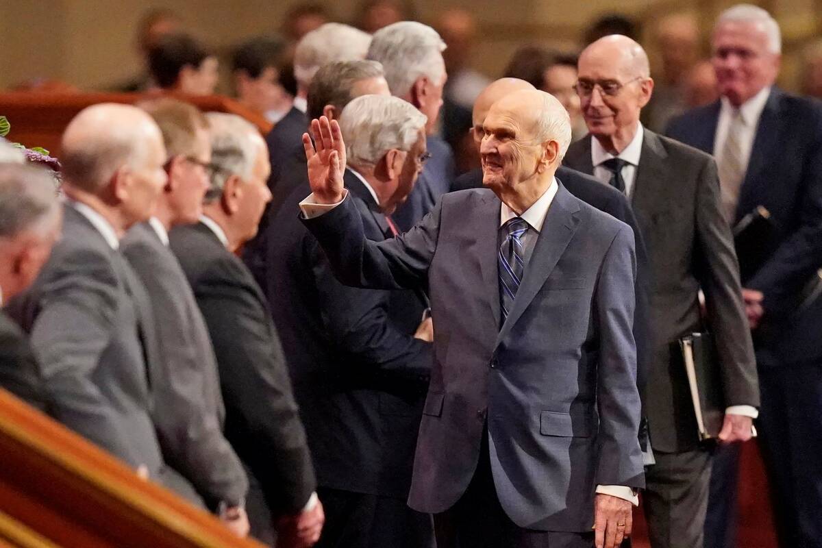 Mormon Mempromosikan Persatuan Di Tengah Tantangan di Konferensi Utah