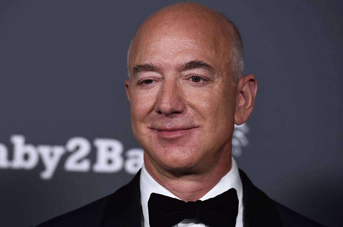 Berapa kekayaan Jeff Bezos?