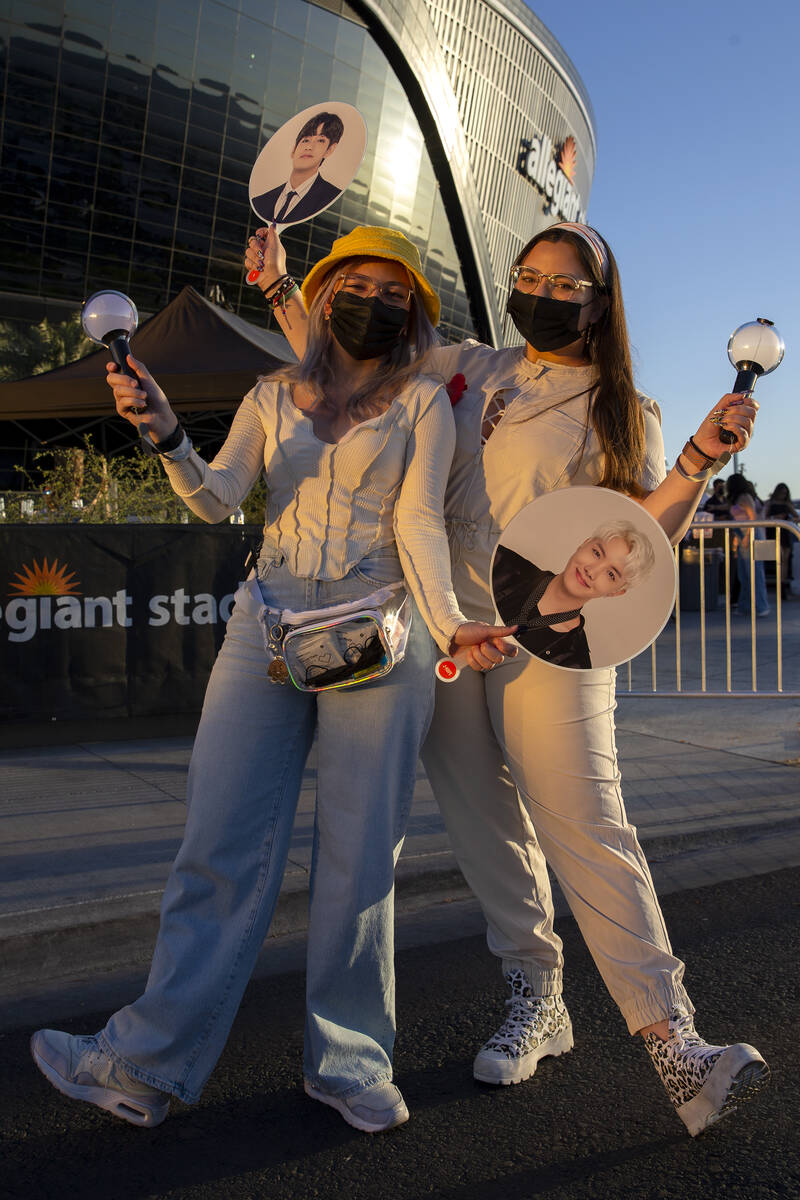 Sisters Antonella Perales, left, and Angela Perales, who traveled from Miami for the BTS show, ...