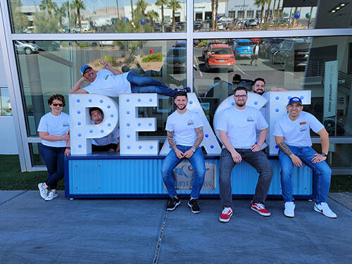 Findlay Volkswagen Henderson bermitra dengan Miracle Flights Findlay Volkswagen Henderson bermitra dengan Miracle Flights