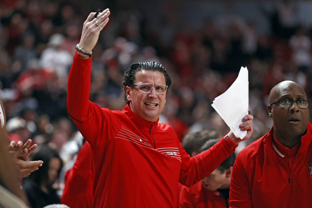Texas Tech assistant coach Barret Peery reacts to a play call during the second half of an NCAA ...