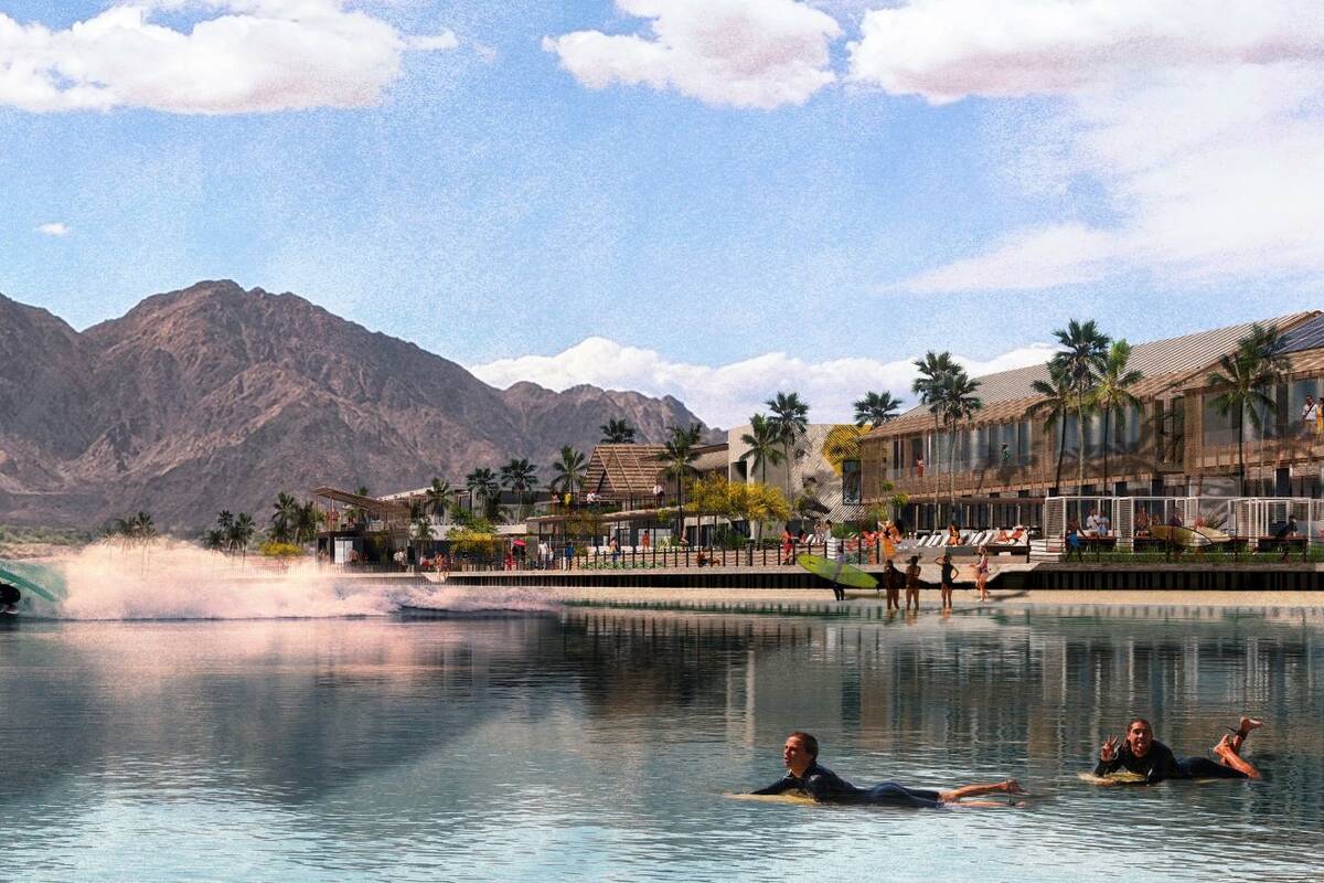 Laguna selancar datang ke padang pasir di California Selatan
