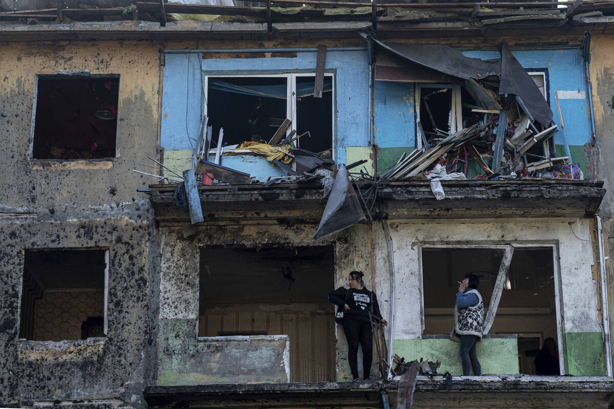 Ukraina memohon penyelamatan warga sipil;  Kemajuan Rusia merayap
