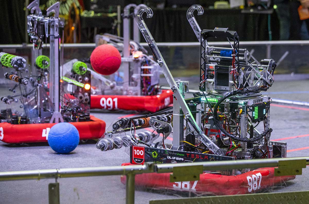 Kompetisi robotika menarik siswa internasional ke Las Vegas