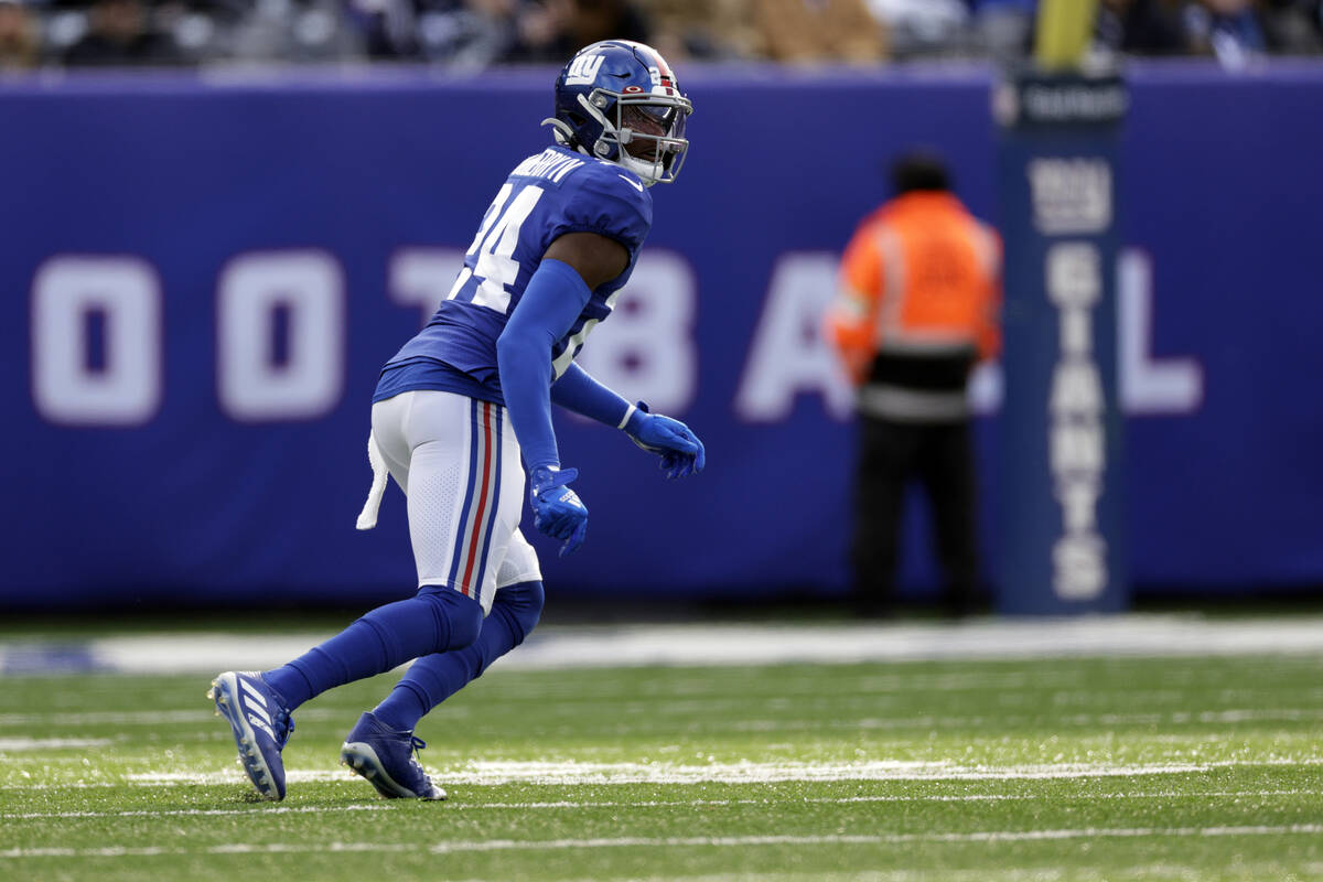 New York Giants cornerback James Bradberry (24) defends against the Dallas Cowboys during an NF ...