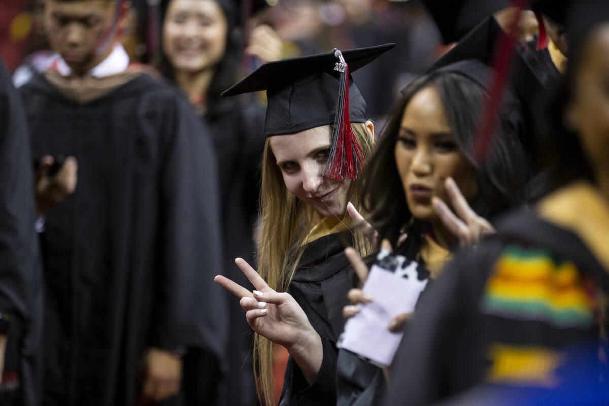 UNLV holds graduation ceremonies — PHOTOS | Education | Local