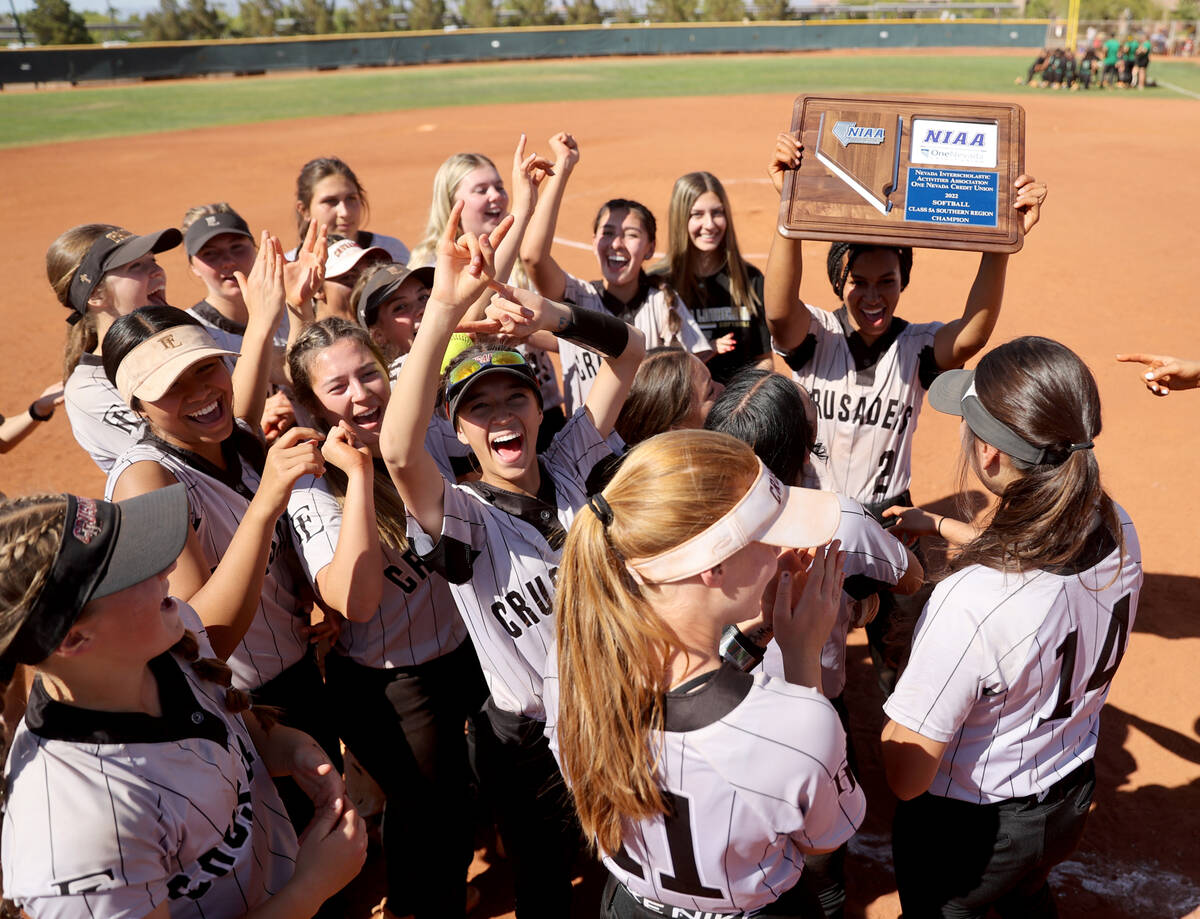 Green Valley players celebrate beating Green Valley in their Class 5A Southern Region softball ...